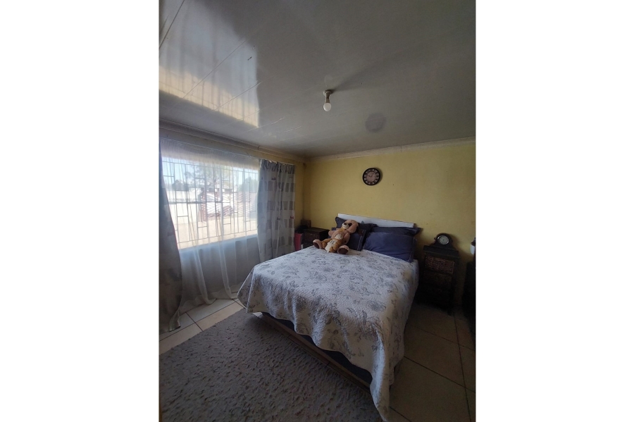 2 Bedroom Property for Sale in Homevale Northern Cape